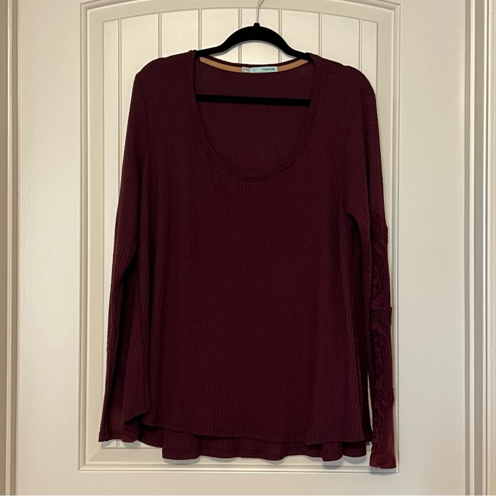 Cranberry Red Top